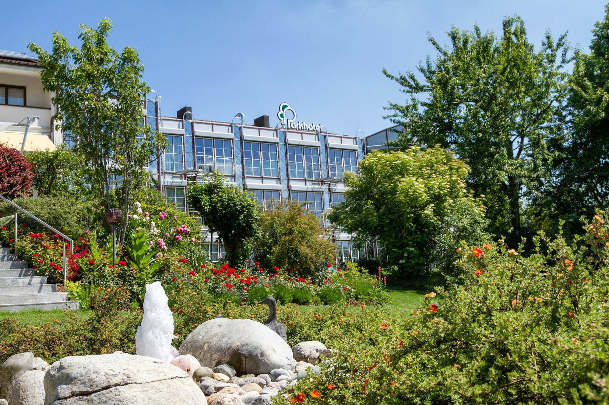 Parkhotel Донаувёрт Экстерьер фото